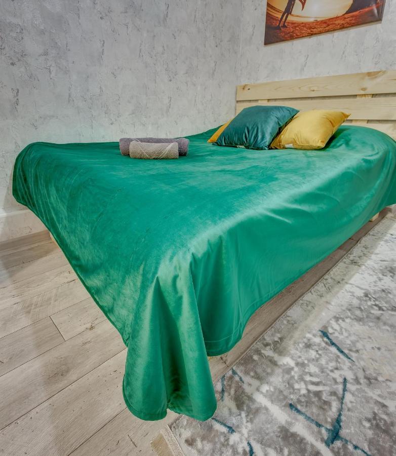 Yourhouse На Розыбакиева Утепова Недалеко От Меги アルマトイ エクステリア 写真